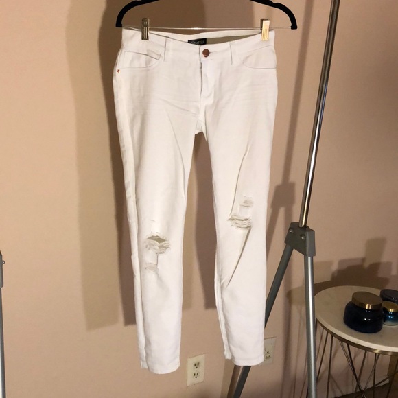 White distressed skinny jeans - Picture 2 of 7